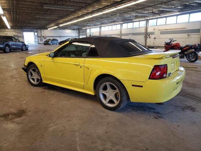 2003 Ford Mustang