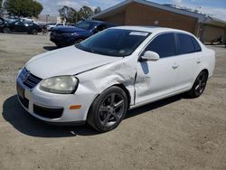 Salvage cars for sale from Copart Hayward, CA: 2009 Volkswagen Jetta SE