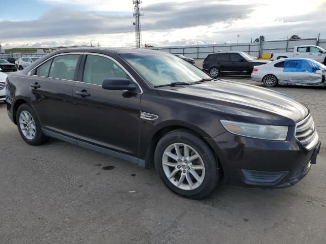 2013 Ford Taurus SE