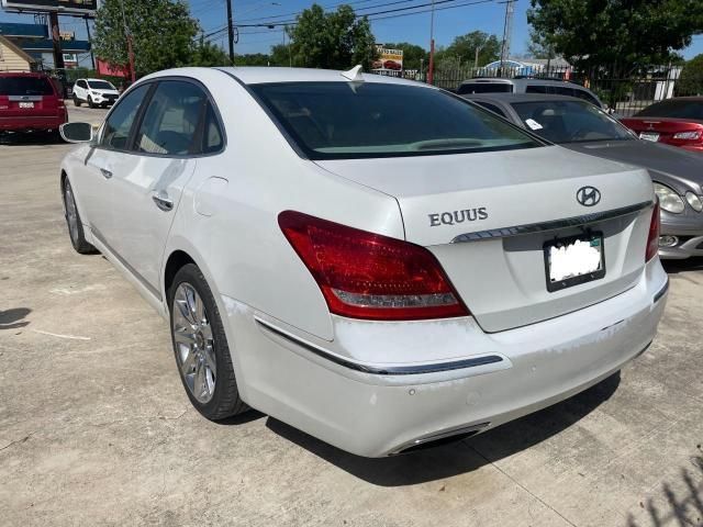 2013 Hyundai Equus Signature