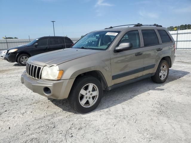 2005 Jeep Grand Cherokee Laredo