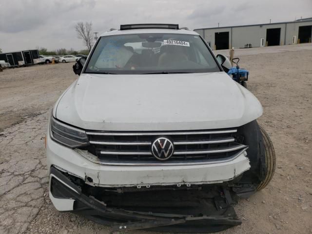 2022 Volkswagen Tiguan SE