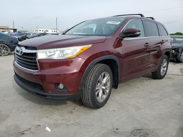 2014 Toyota Highlander LE