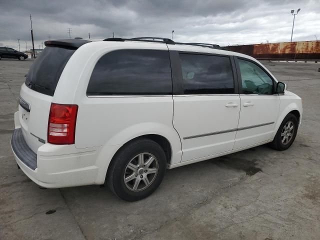 2010 Chrysler Town & Country Touring