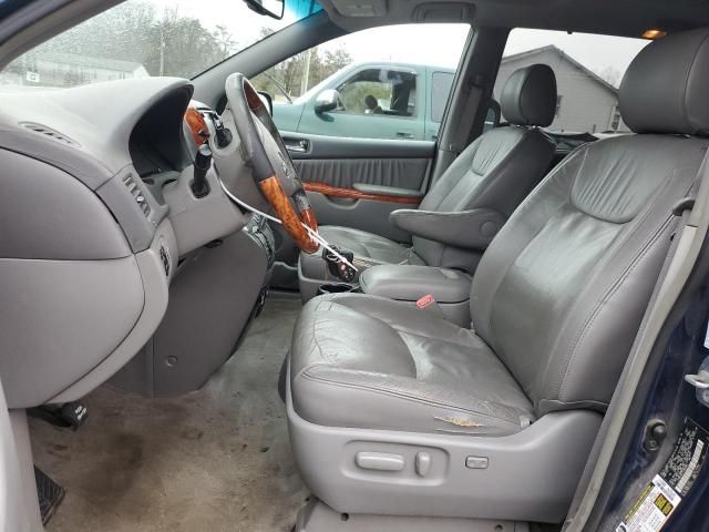 2007 Toyota Sienna XLE