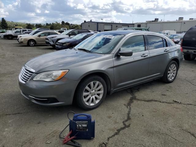 2013 Chrysler 200 Touring