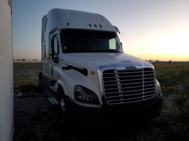 2017 Freightliner Cascadia  EVOLUTION125