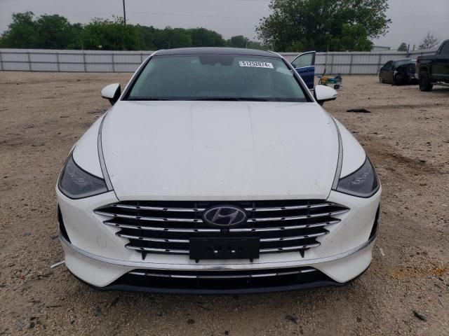 2022 Hyundai Sonata Hybrid