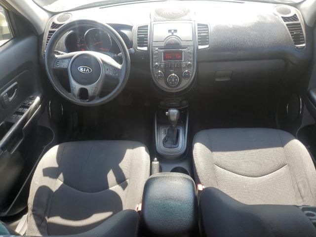 2011 KIA Soul +