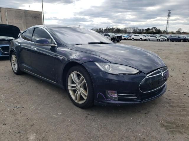 2014 Tesla Model S