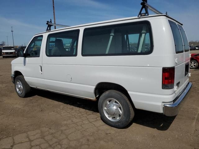 2012 Ford Econoline E350 Super Duty Wagon