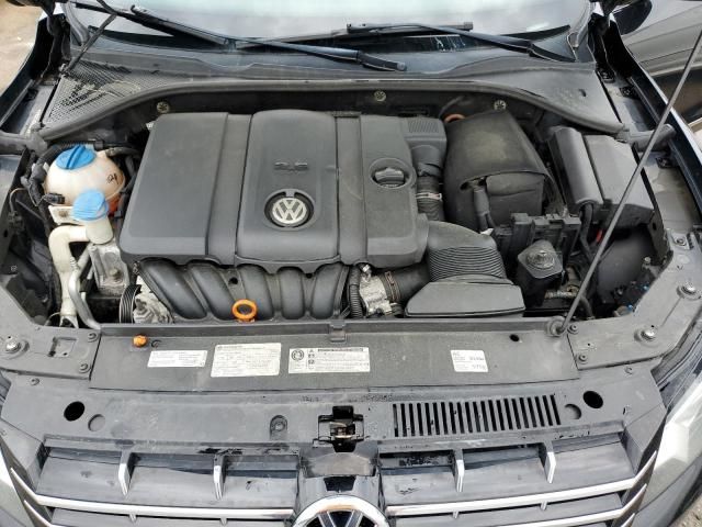 2013 Volkswagen Passat SEL