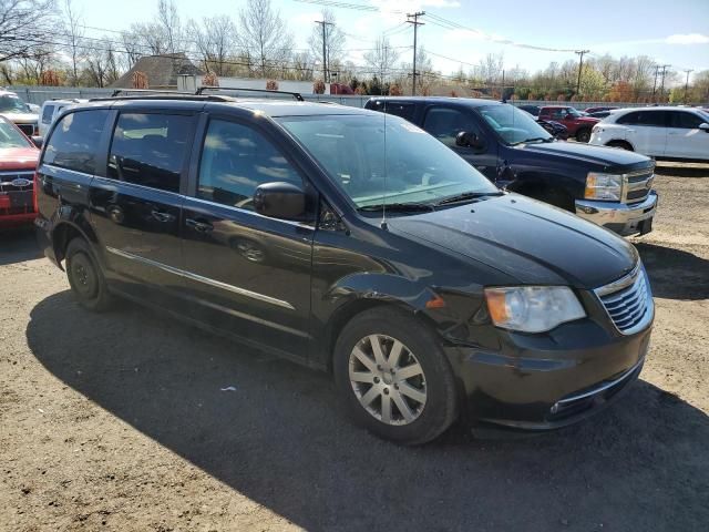 2013 Chrysler Town & Country Touring