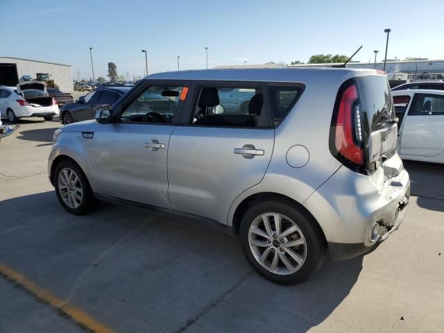 2018 KIA Soul +