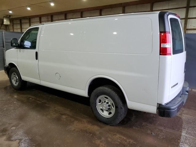 2021 Chevrolet Express G2500