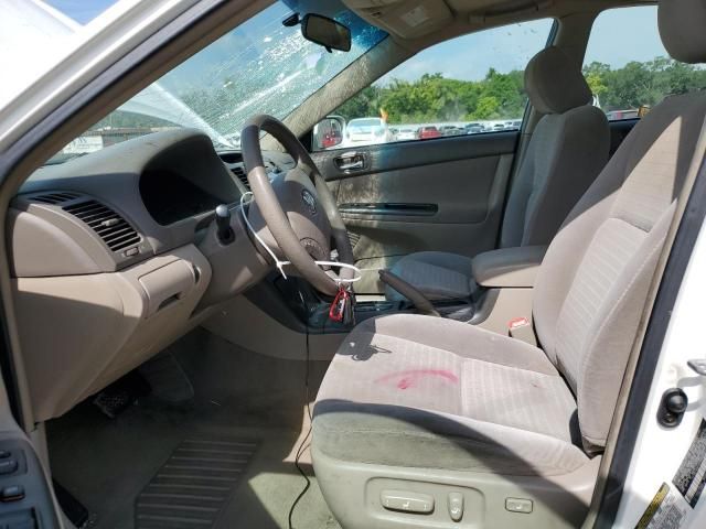 2005 Toyota Camry LE