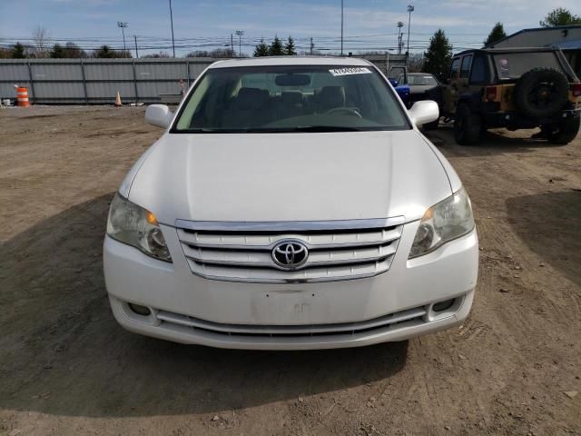 2007 Toyota Avalon XL