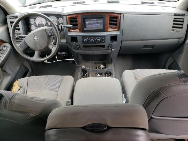 2006 Dodge RAM 2500 ST