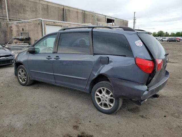 2006 Toyota Sienna LE