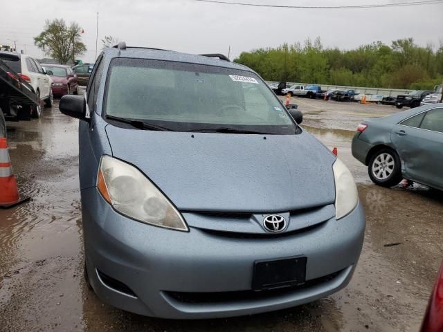 2010 Toyota Sienna CE