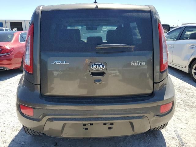 2013 KIA Soul +