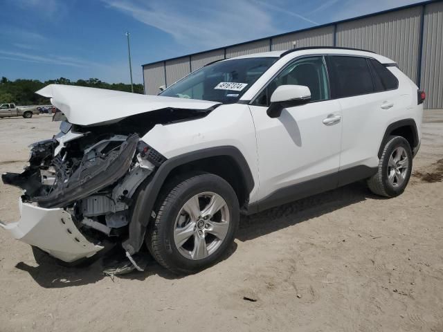 2020 Toyota Rav4 XLE