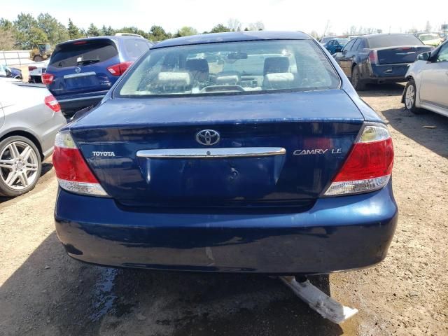 2005 Toyota Camry LE