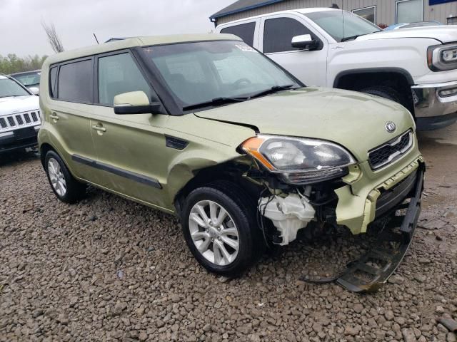 2013 KIA Soul +