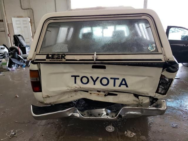 1993 Toyota Pickup 1/2 TON Short Wheelbase DX