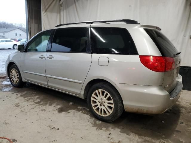 2008 Toyota Sienna XLE