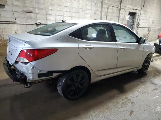 2012 Hyundai Accent GLS