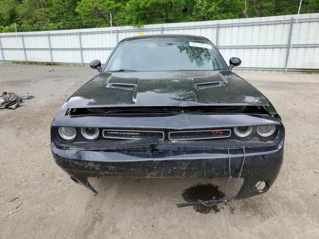 2015 Dodge Challenger SXT Plus