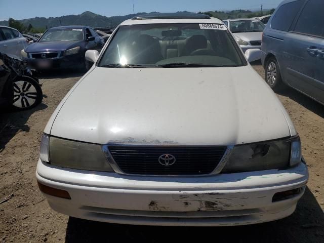 1996 Toyota Avalon XL