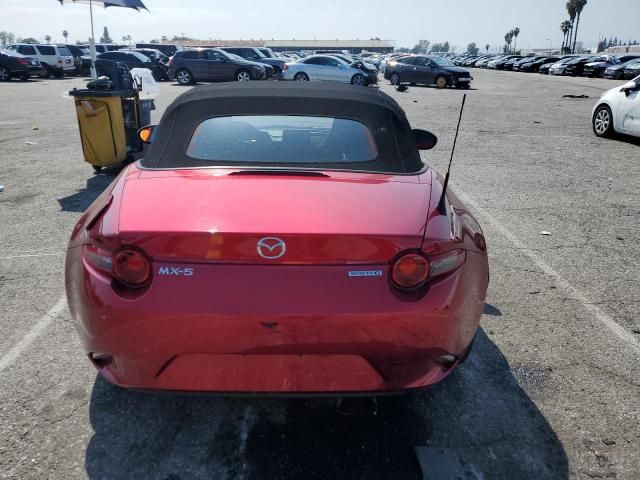 2021 Mazda MX-5 Miata Sport