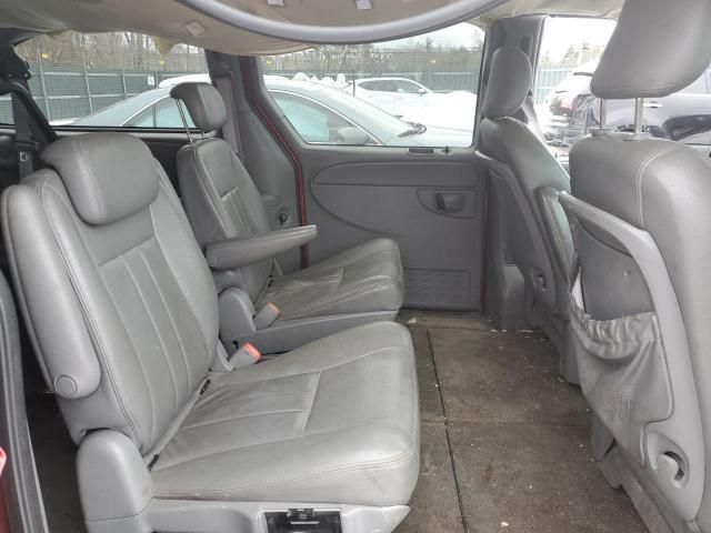 2005 Dodge Grand Caravan SXT