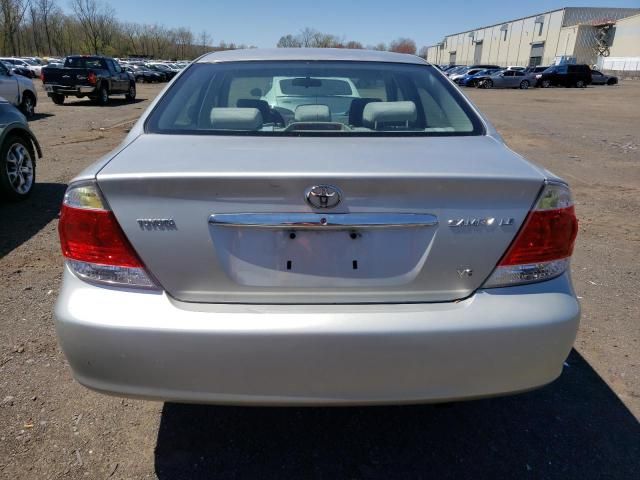 2005 Toyota Camry LE