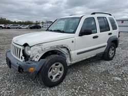 Salvage cars for sale from Copart Cahokia Heights, IL: 2005 Jeep Liberty Sport