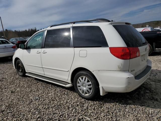 2008 Toyota Sienna CE