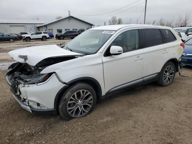 2016 Mitsubishi Outlander SE