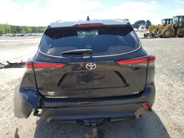 2022 Toyota Highlander XLE