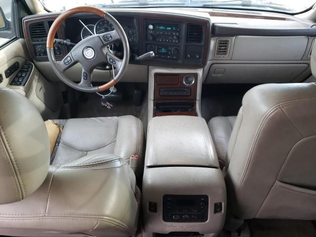 2004 Cadillac Escalade Luxury