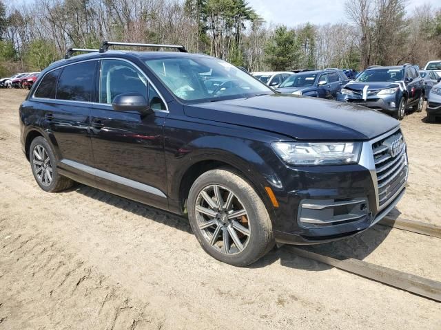 2019 Audi Q7 Premium Plus