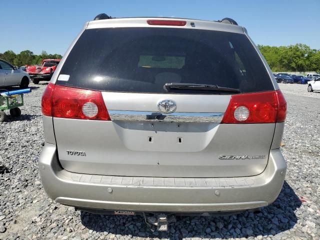 2006 Toyota Sienna XLE