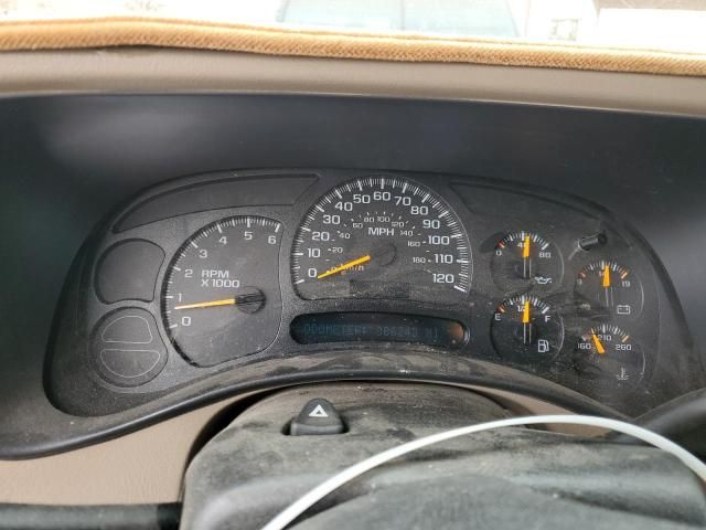 2003 Chevrolet Suburban K1500