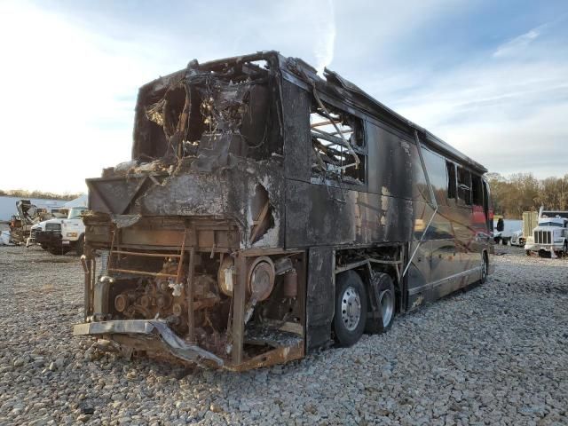 2003 Prevost Bus