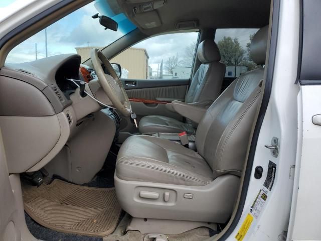 2007 Toyota Sienna CE