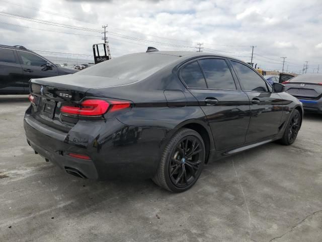 2022 BMW 530E