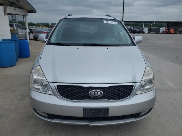 2014 KIA Sedona LX