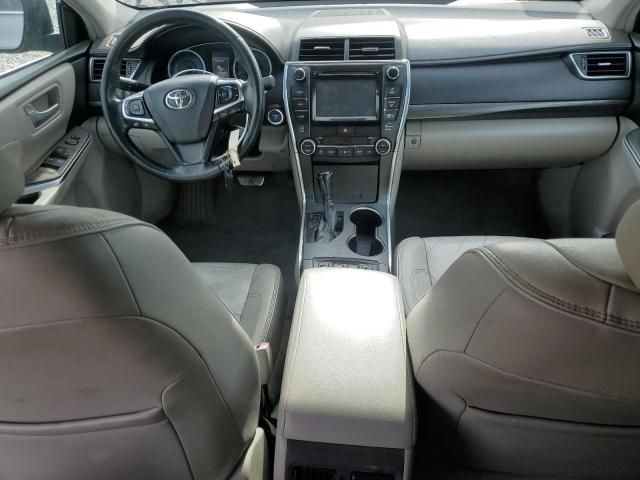 2015 Toyota Camry Hybrid