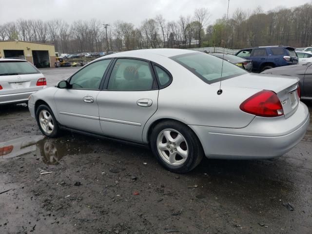 2003 Ford Taurus SE